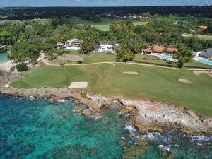 Casa De Campo (Teeth Of The Dog) Aerial 8th Side Green